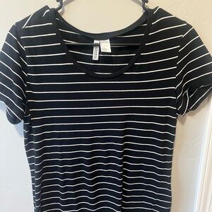 H&M Black and White Striped Women's Top